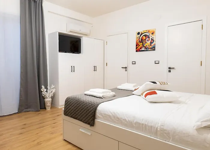 Sweet Bed & Breakfast 3*